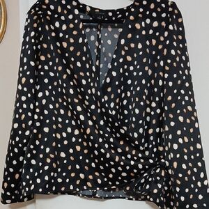 Stylish Black and‎ White Polka Dot Women's Top